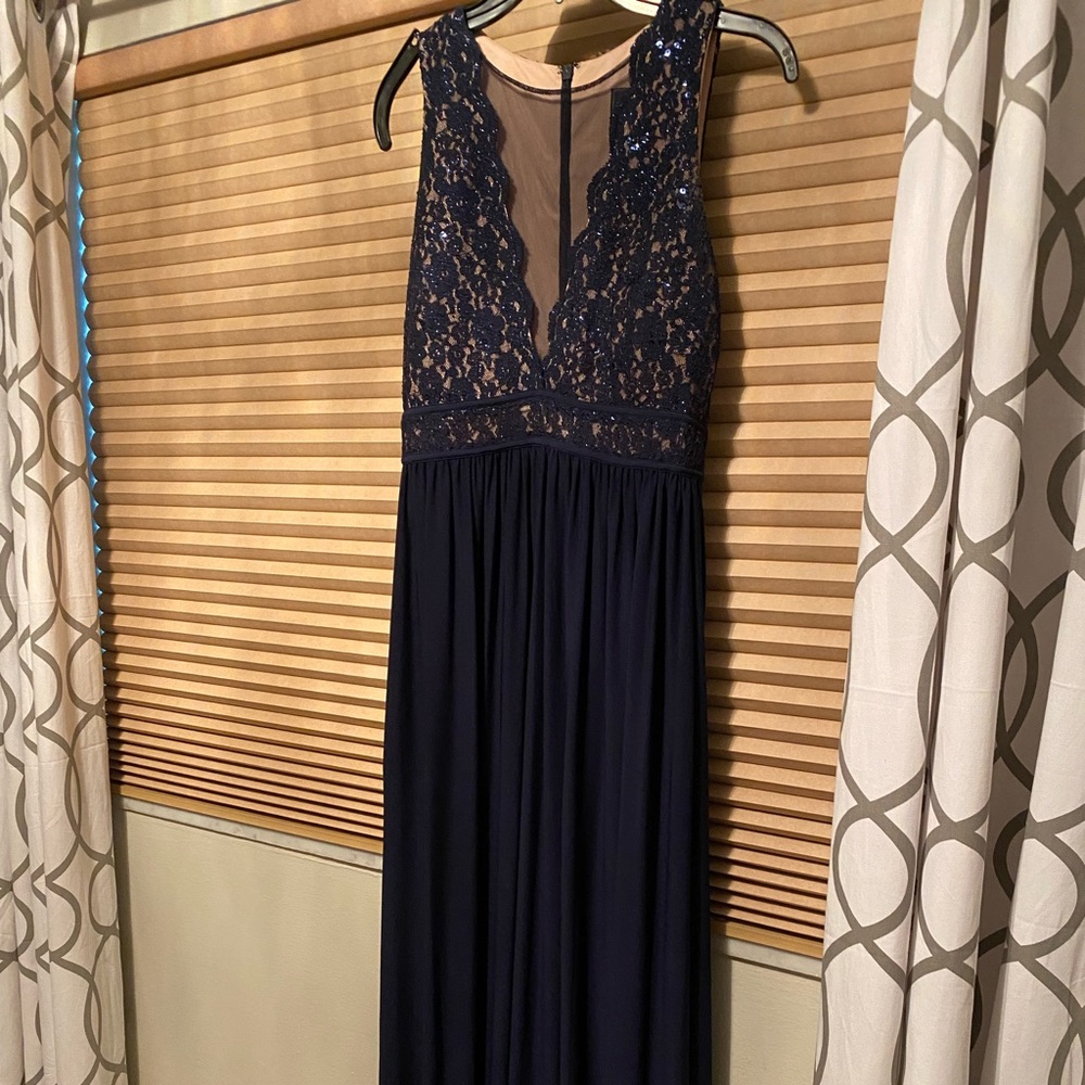 nightway navy blue dress $199 Nightway Women's Blue Sequined Mesh V-Neck A-Line Gown Formal Dress Size 4